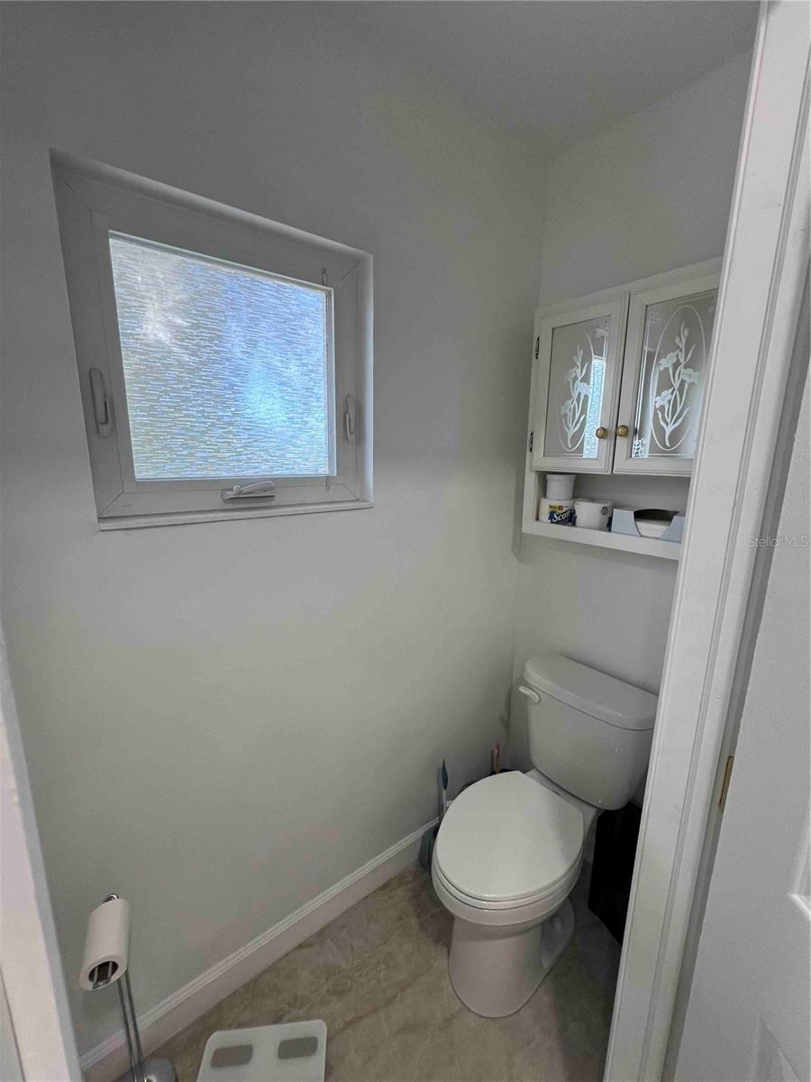 Image 10 of 44 For 1118 17th Street
