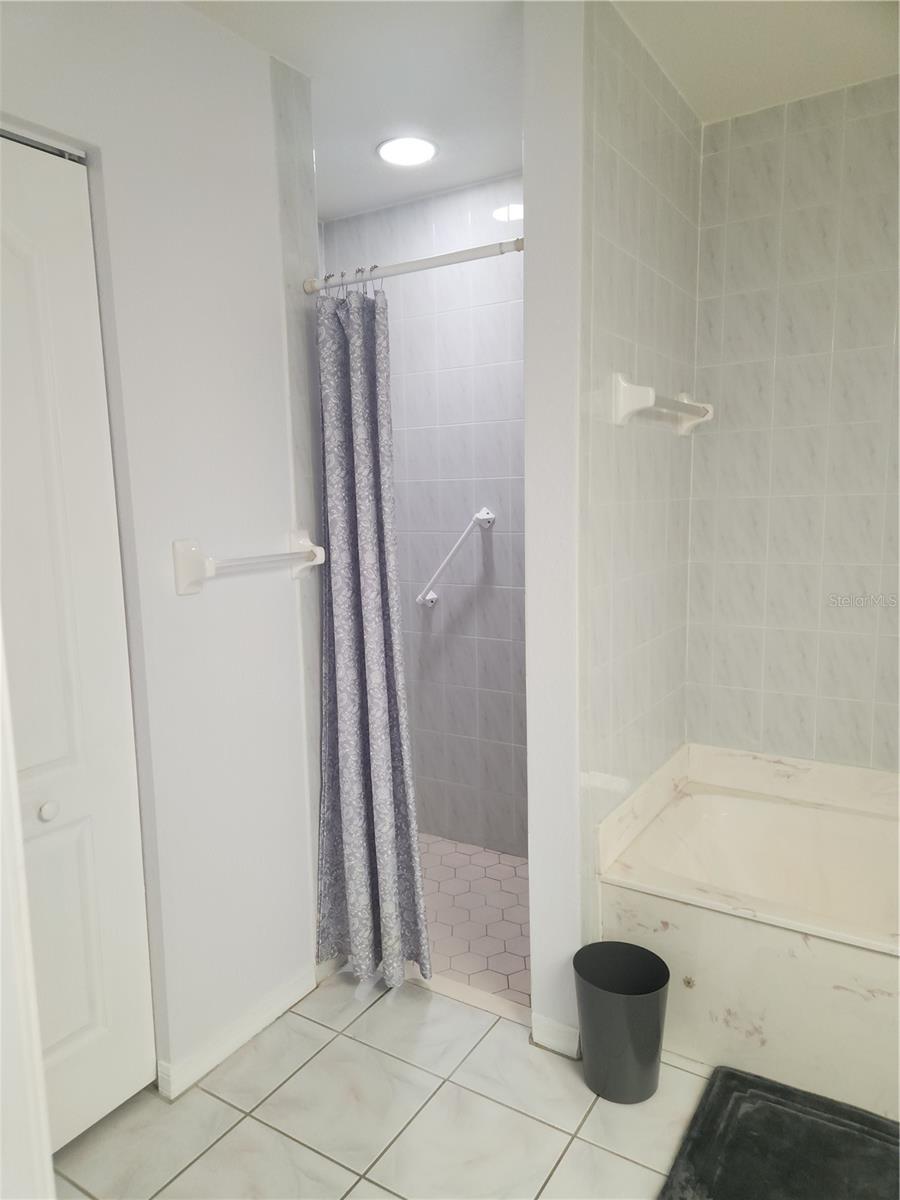 Image 18 of 22 For 26270 Explorer Road