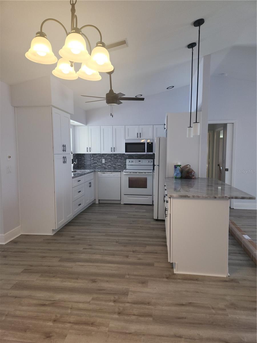 Image 4 of 22 For 26270 Explorer Road