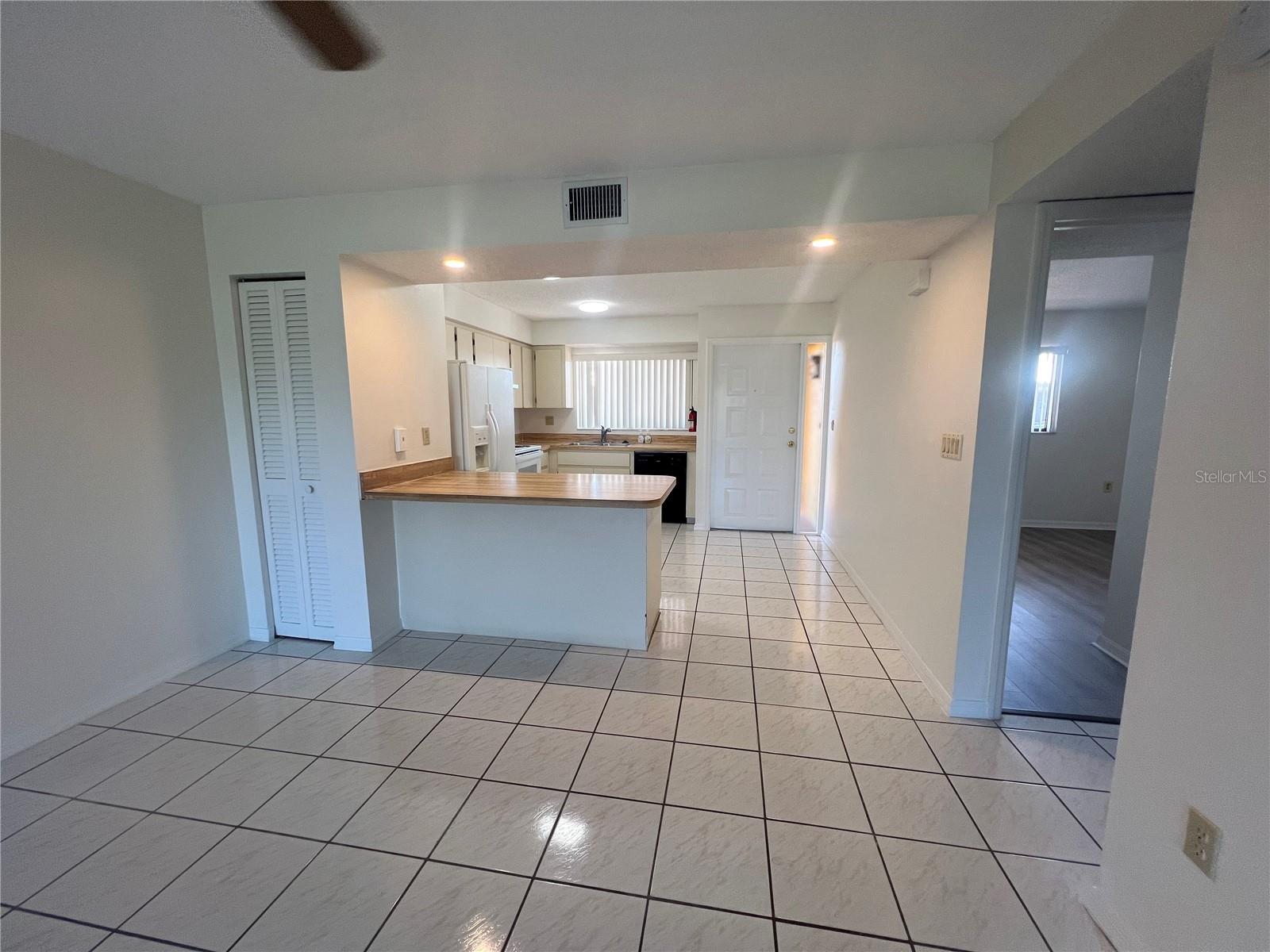 Image 5 of 17 For 1330 Rio De Janeiro Avenue 2