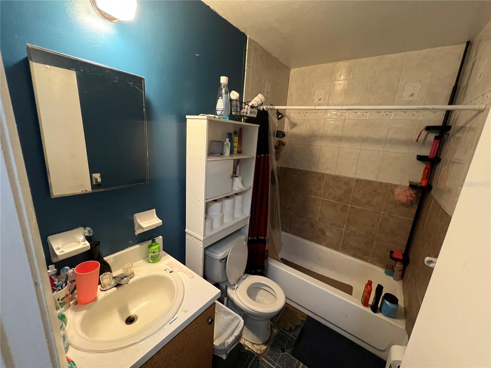 Image 11 of 21 For 1207 Hickory Street