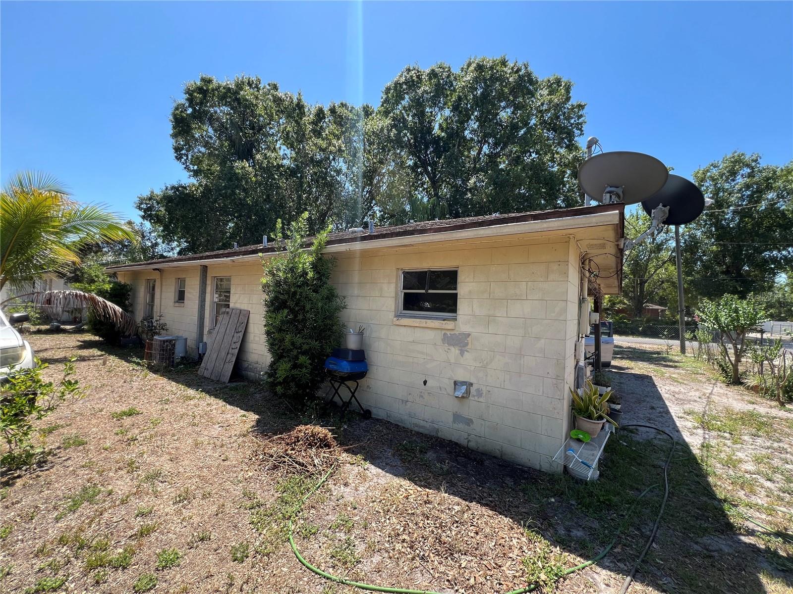 Image 17 of 21 For 1207 Hickory Street