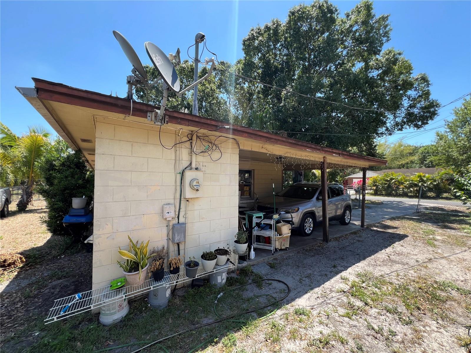 Image 19 of 21 For 1207 Hickory Street