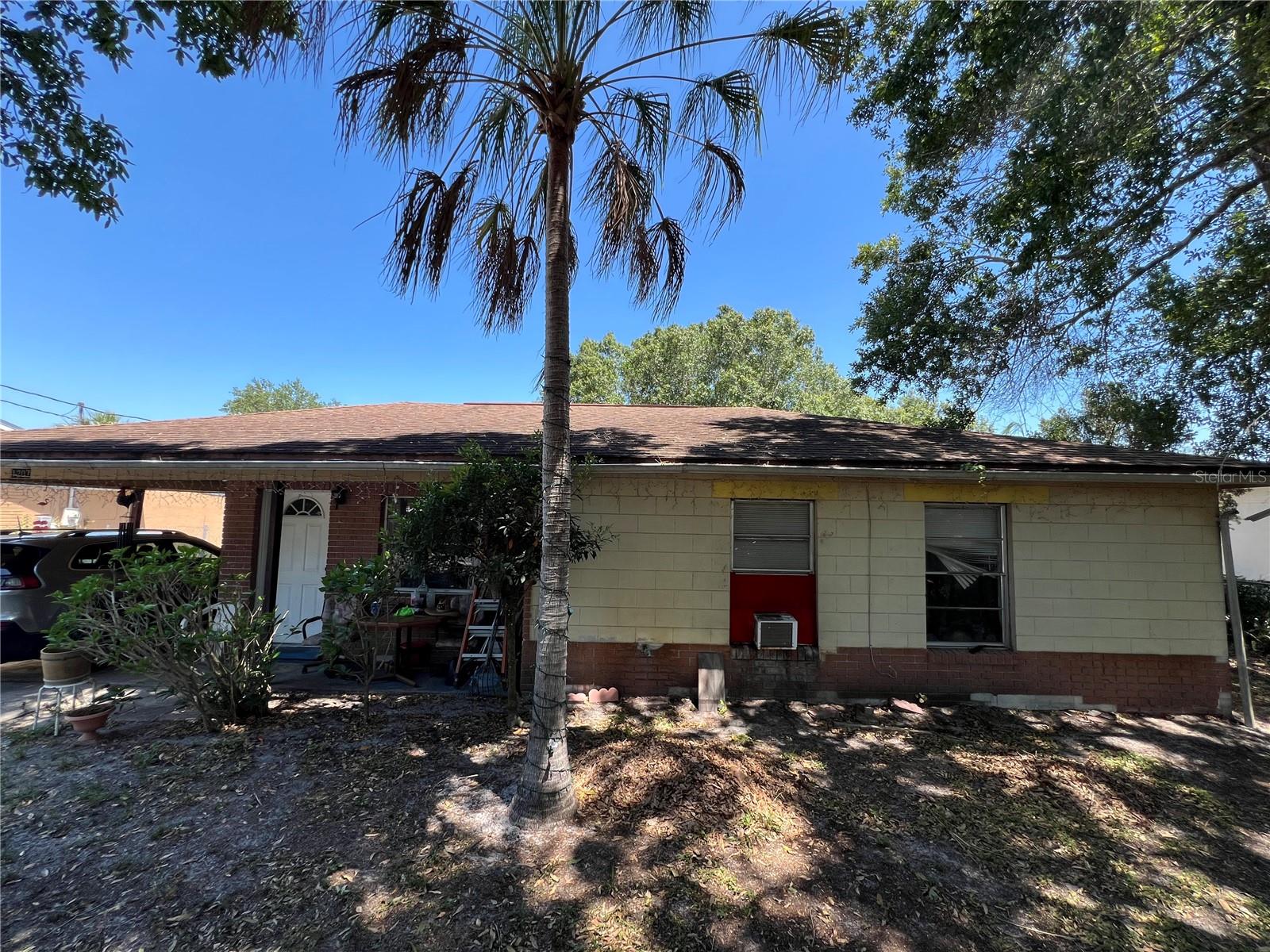 Image 2 of 21 For 1207 Hickory Street