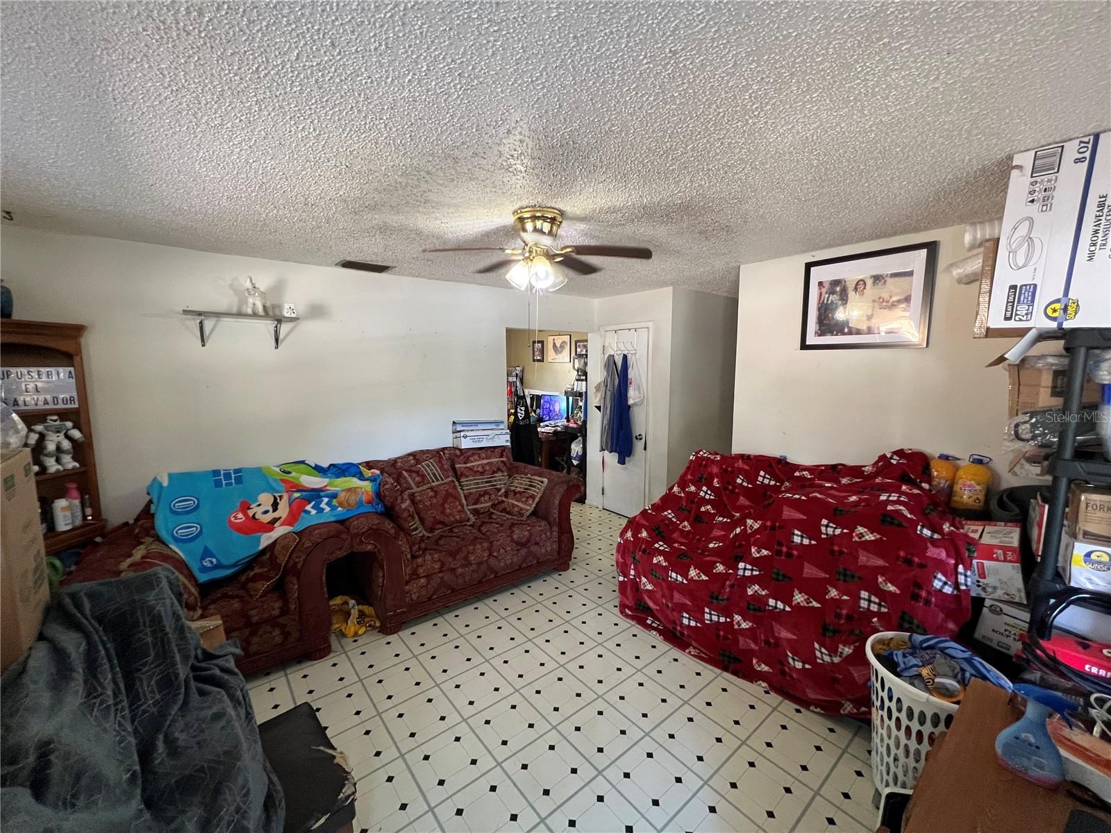 Image 4 of 21 For 1207 Hickory Street