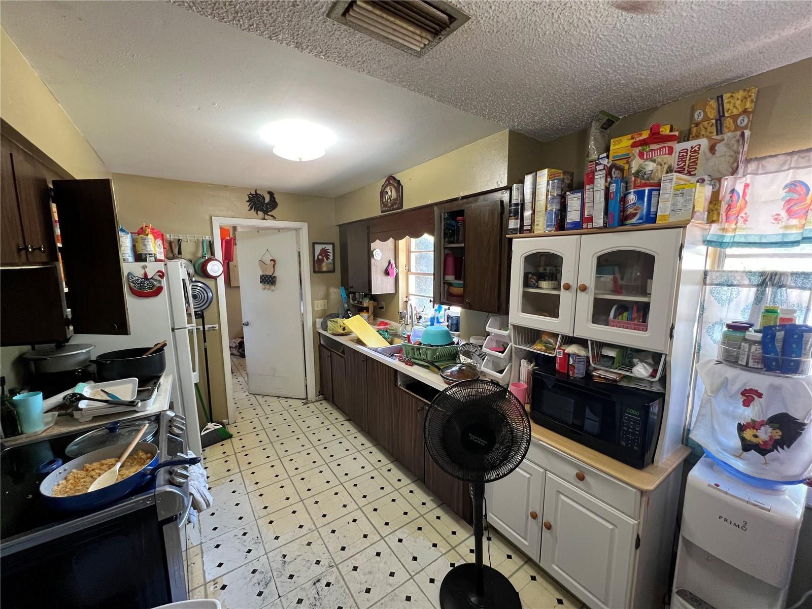 Image 6 of 21 For 1207 Hickory Street