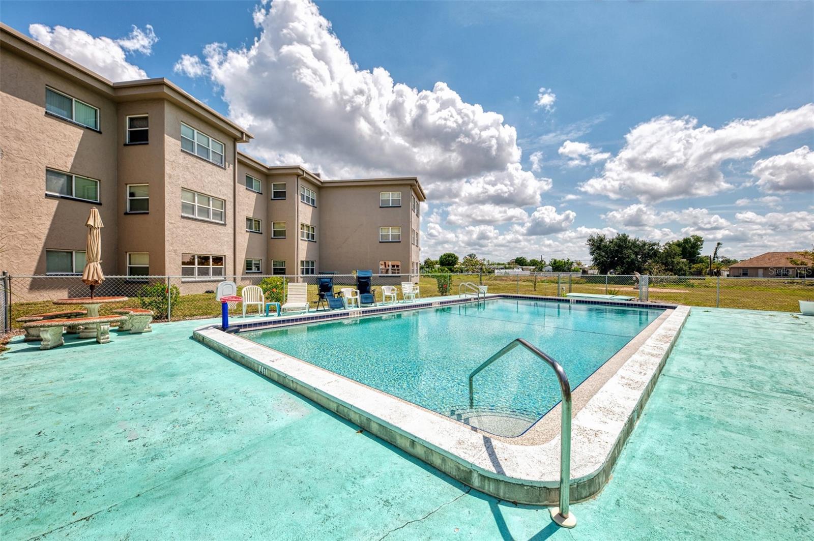 Image 36 of 42 For 3100 Harbor Boulevard 307