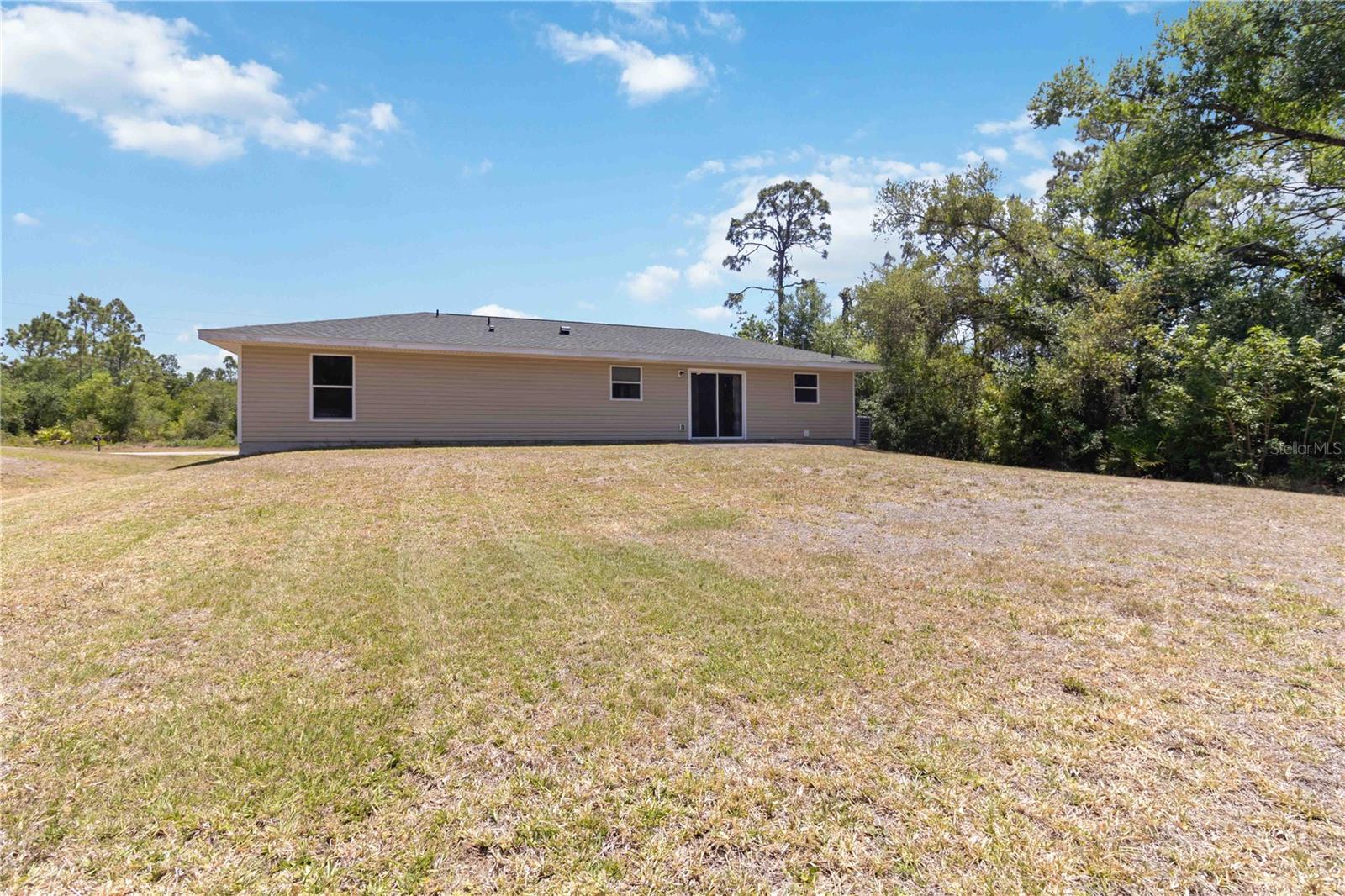 Image 20 of 23 For 105 Biscayne Drive