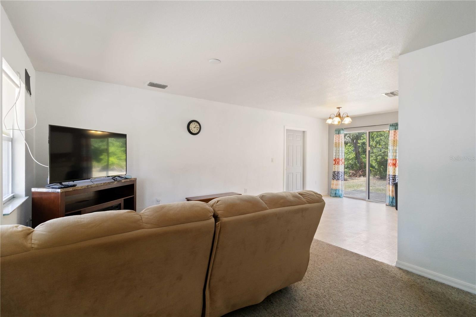 Image 6 of 23 For 105 Biscayne Drive