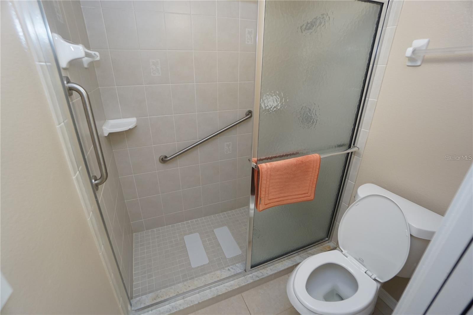 Image 23 of 32 For 3919 San Rocco Drive 33a