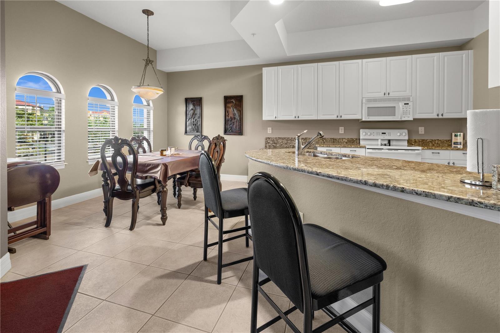 Image 11 of 59 For 95 Vivante Boulevard 204