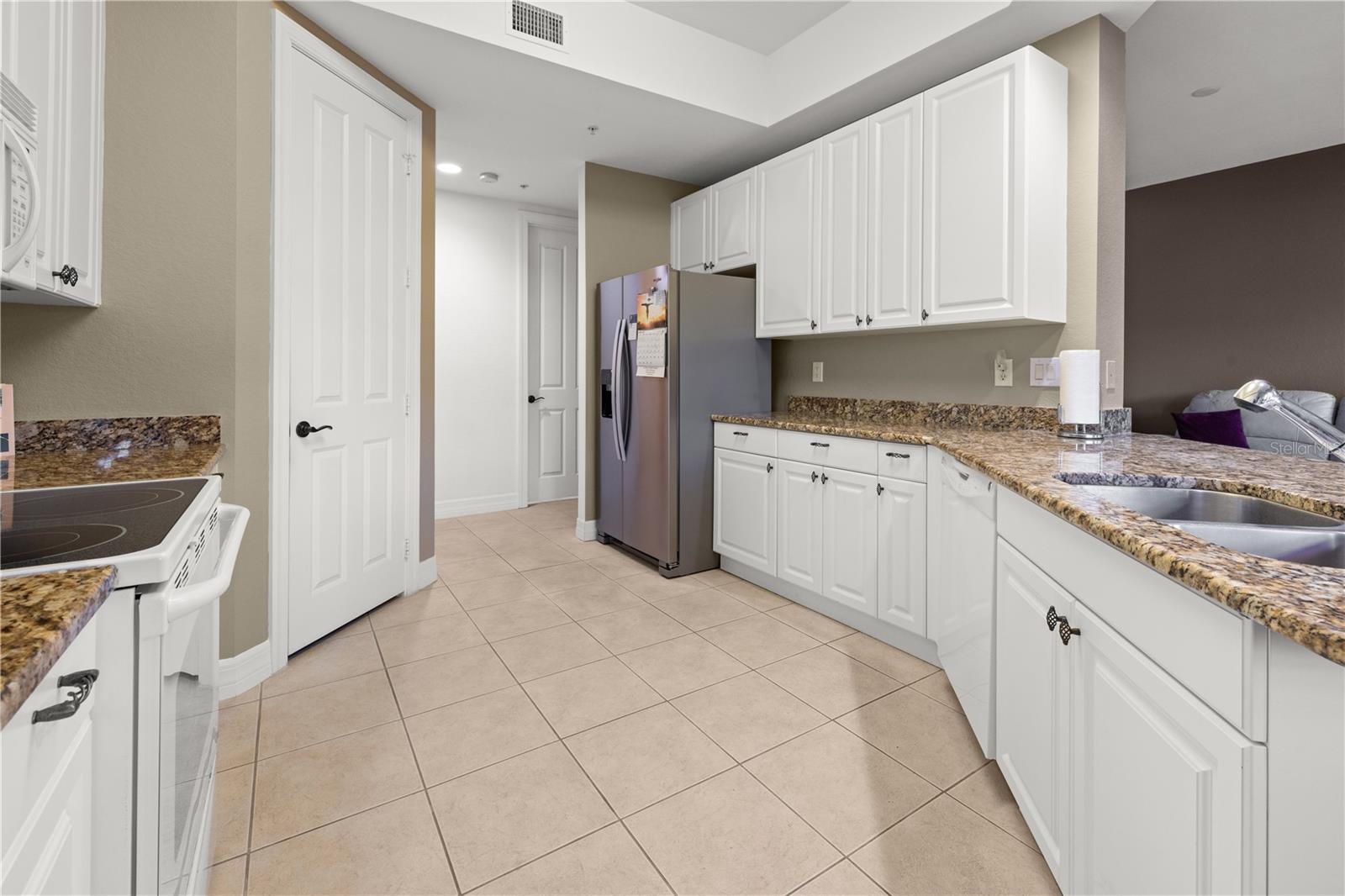 Image 13 of 59 For 95 Vivante Boulevard 204