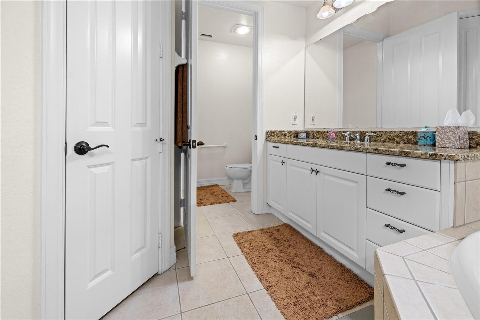 Image 24 of 59 For 95 Vivante Boulevard 204