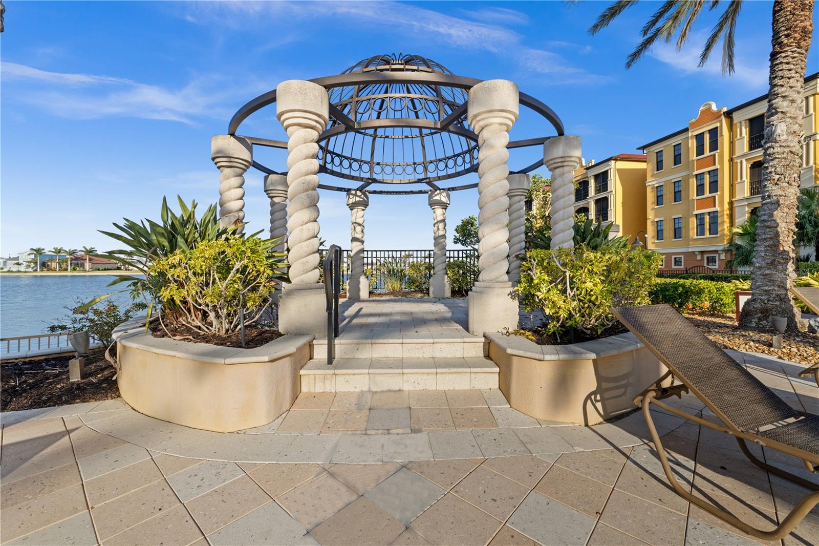 Image 37 of 59 For 95 Vivante Boulevard 204