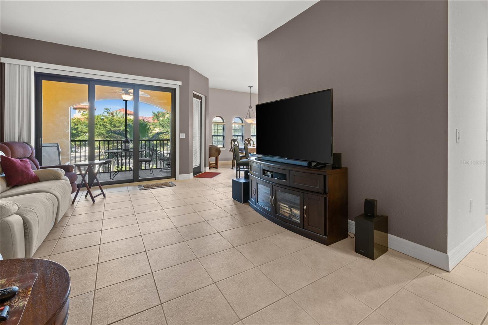Image 8 of 59 For 95 Vivante Boulevard 204