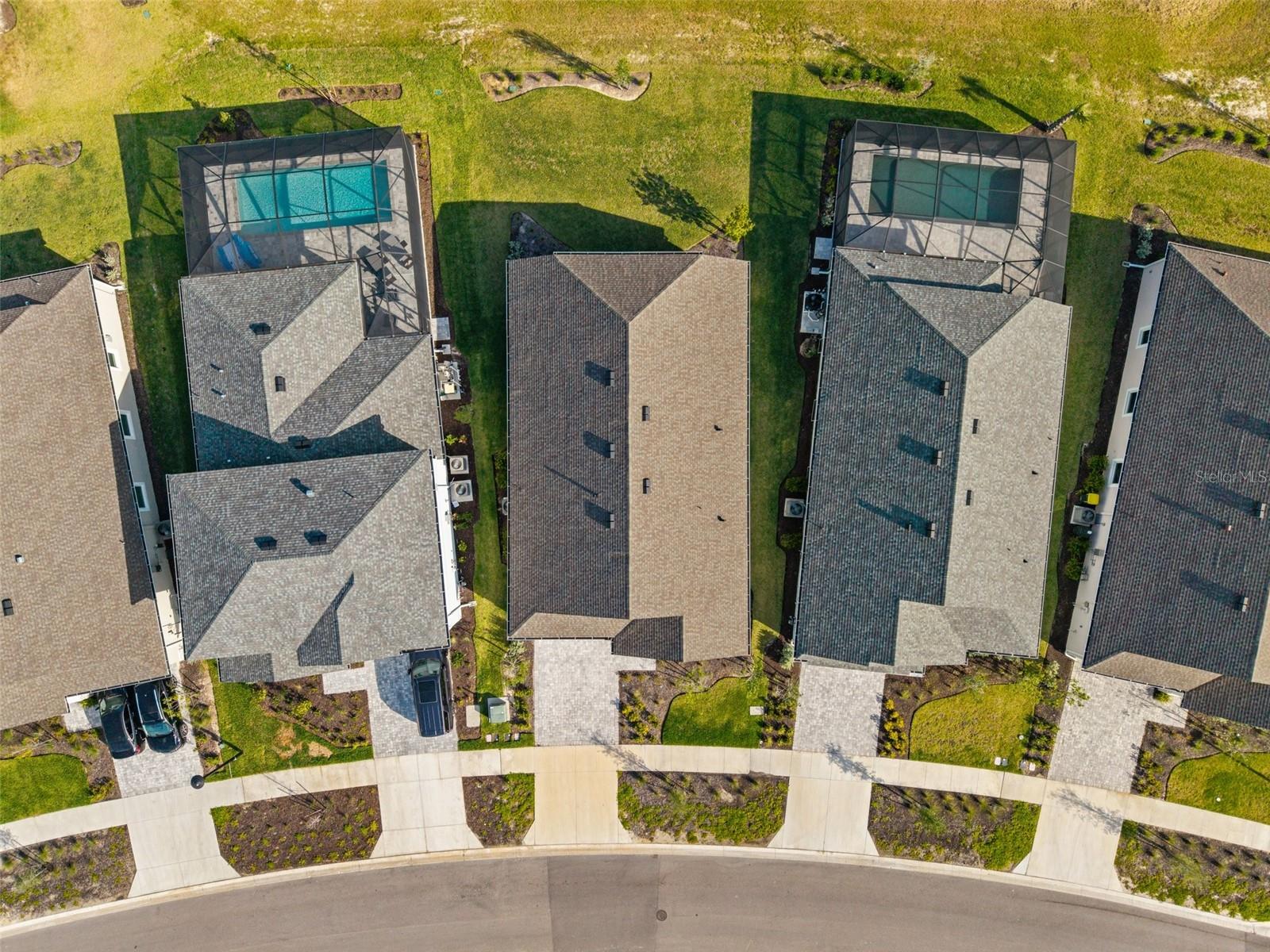 Image 36 of 48 For 16029 Mulrion Boulevard