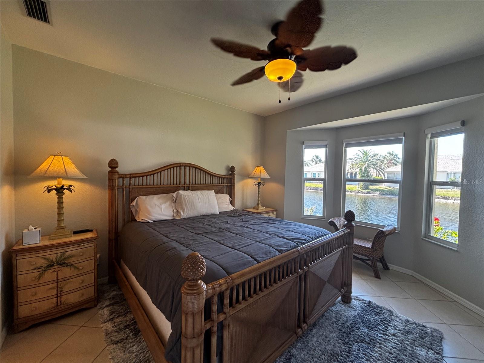 Image 10 of 21 For 1759 Fountain View Circle 1759