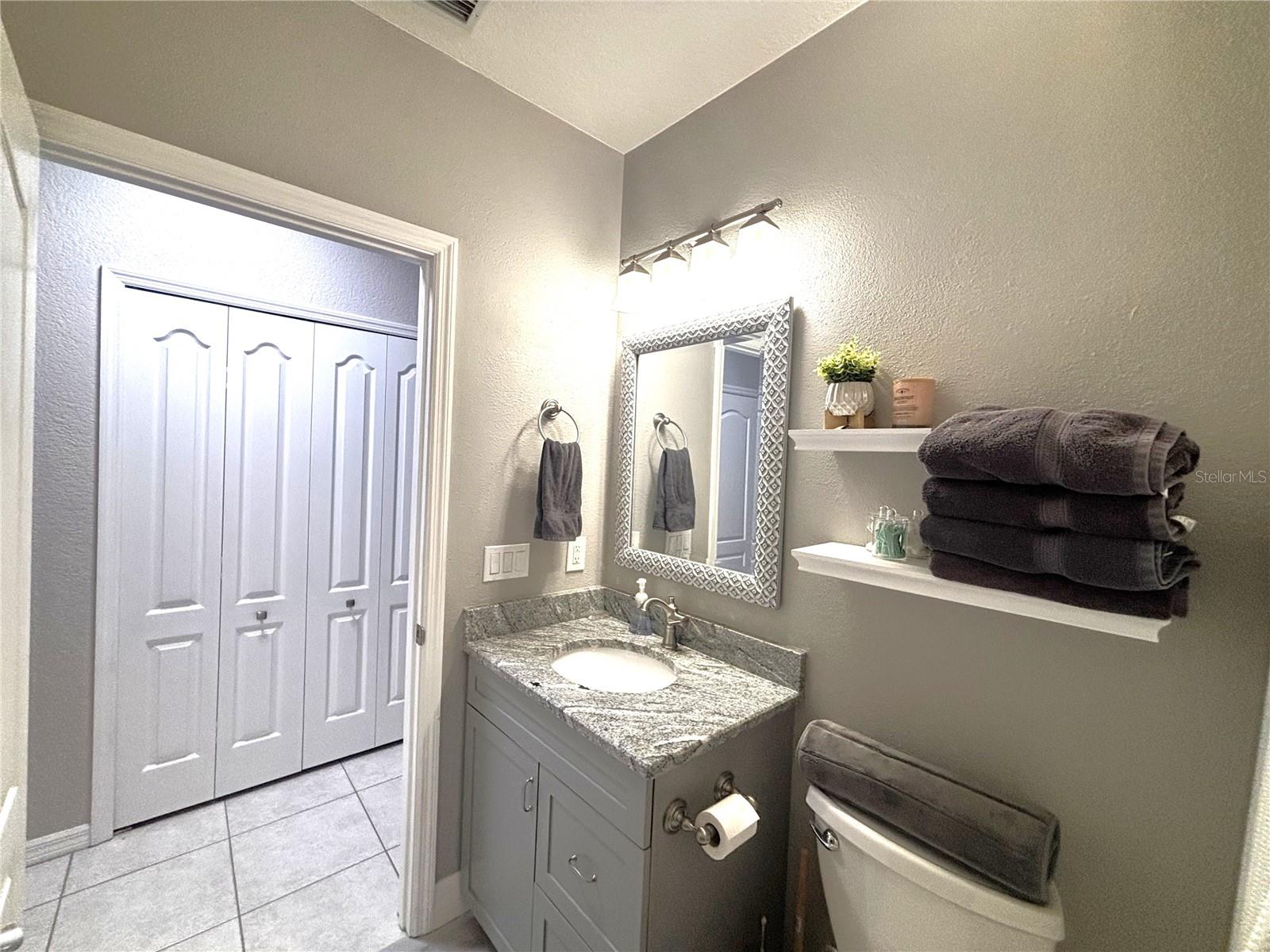 Image 16 of 21 For 1759 Fountain View Circle 1759
