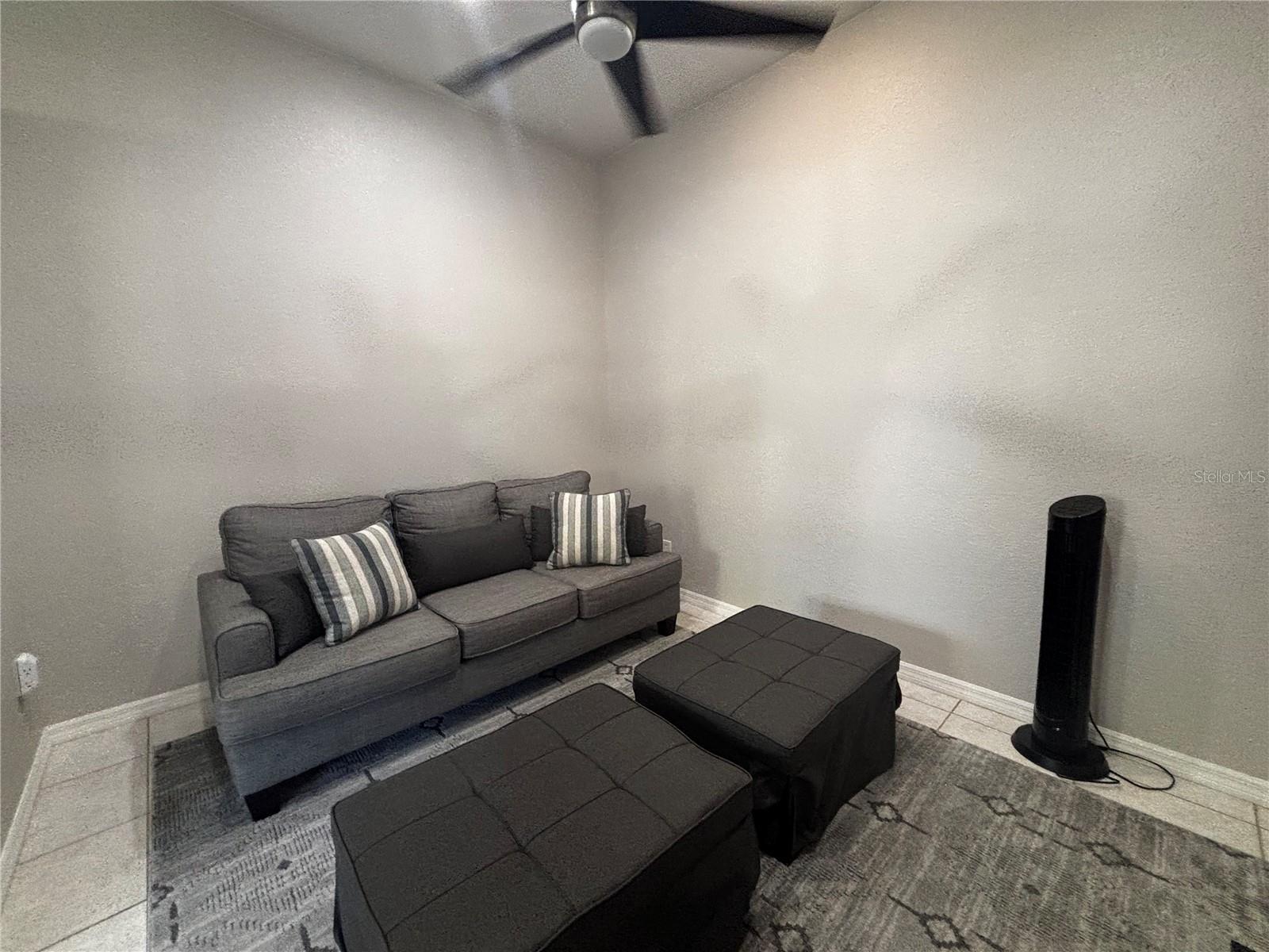 Image 17 of 21 For 1759 Fountain View Circle 1759