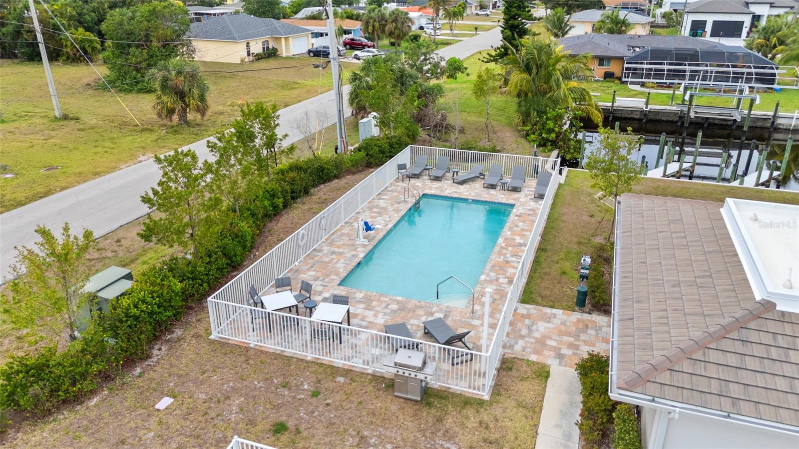 Image 32 of 38 For 5126 Coronado Parkway 2f