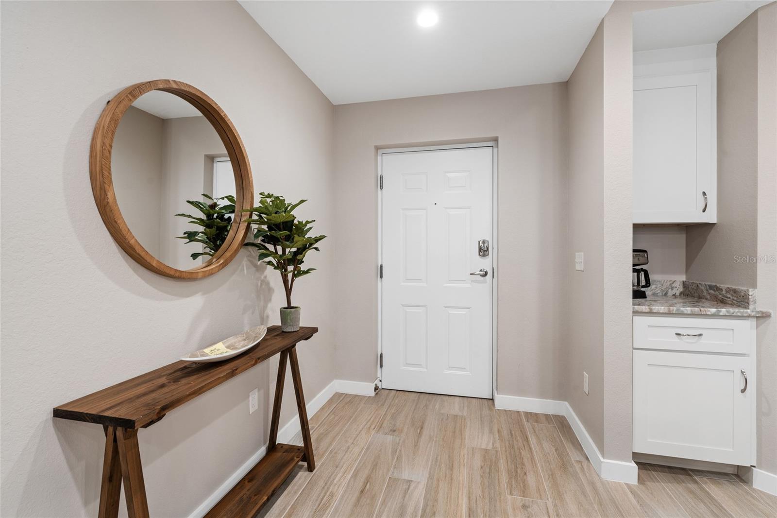 Image 4 of 38 For 5126 Coronado Parkway 2f