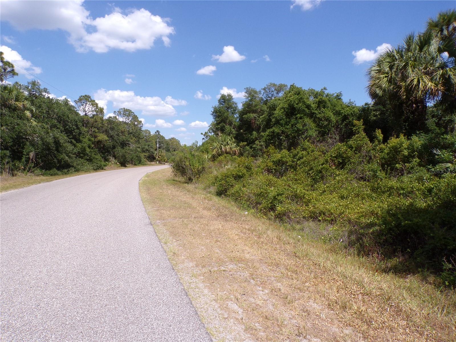 Image 10 of 31 For Ulman Avenue