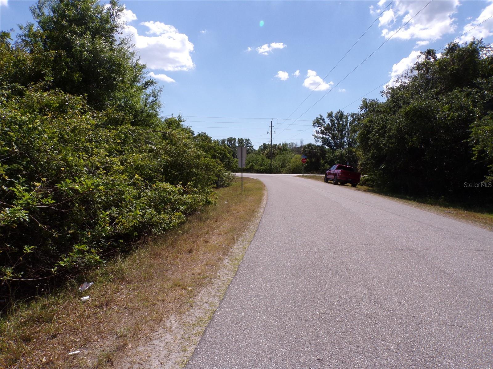 Image 11 of 31 For Ulman Avenue