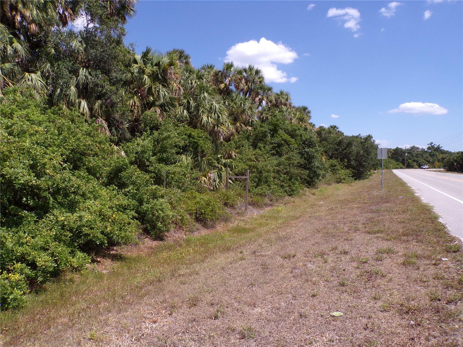 Image 22 of 31 For Ulman Avenue