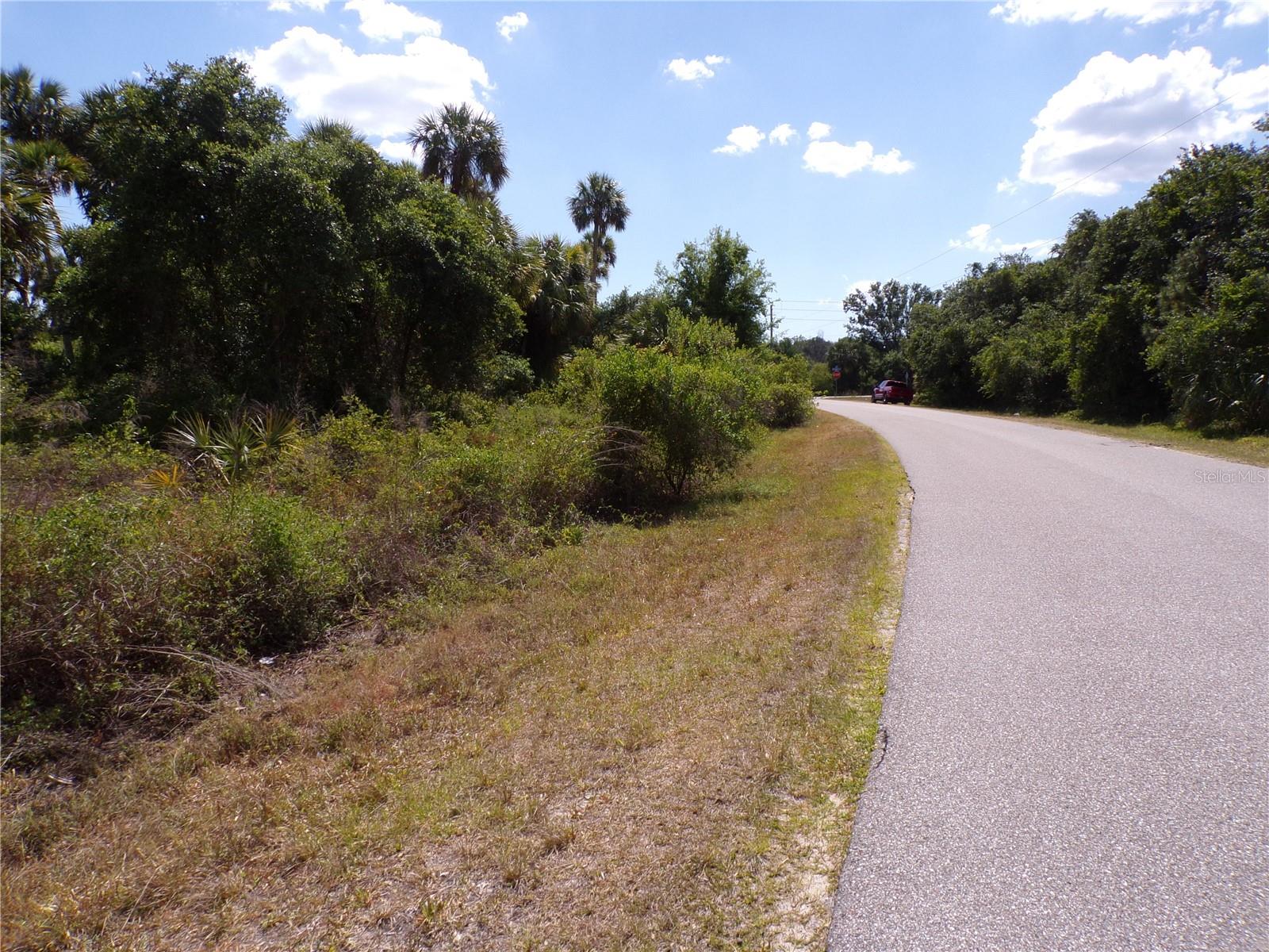 Image 6 of 31 For Ulman Avenue