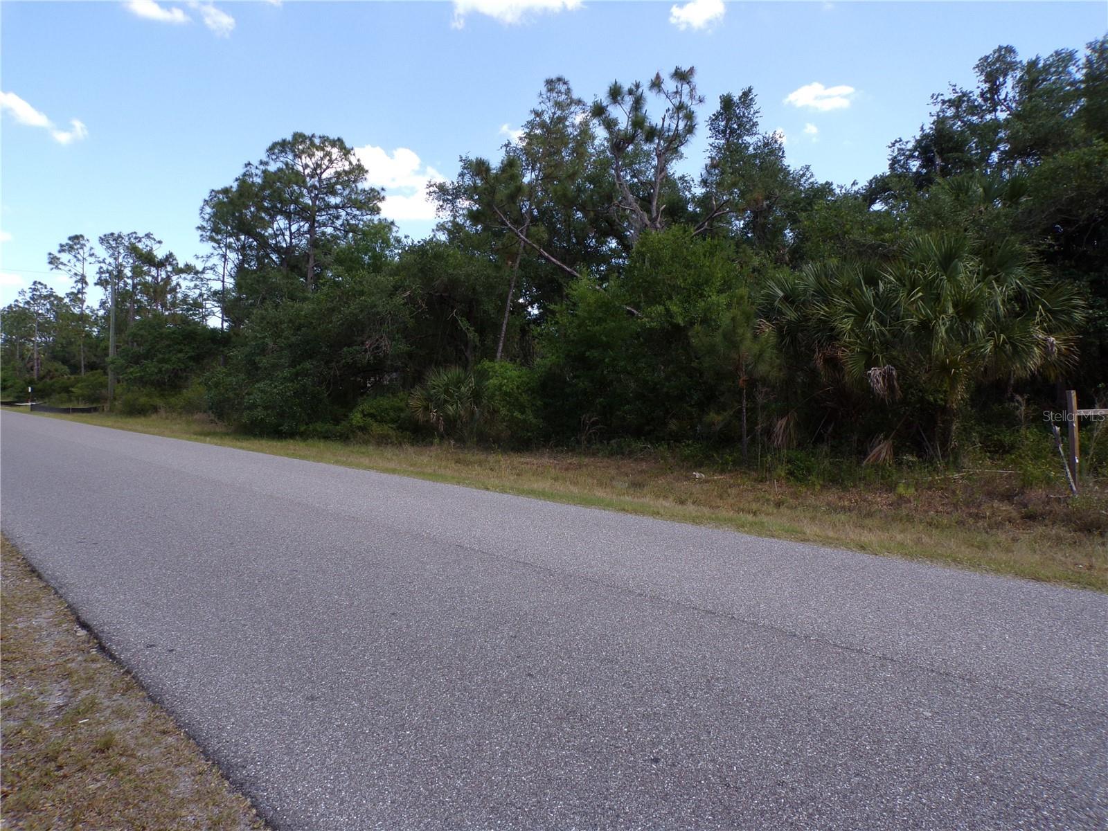 Image 7 of 31 For Ulman Avenue