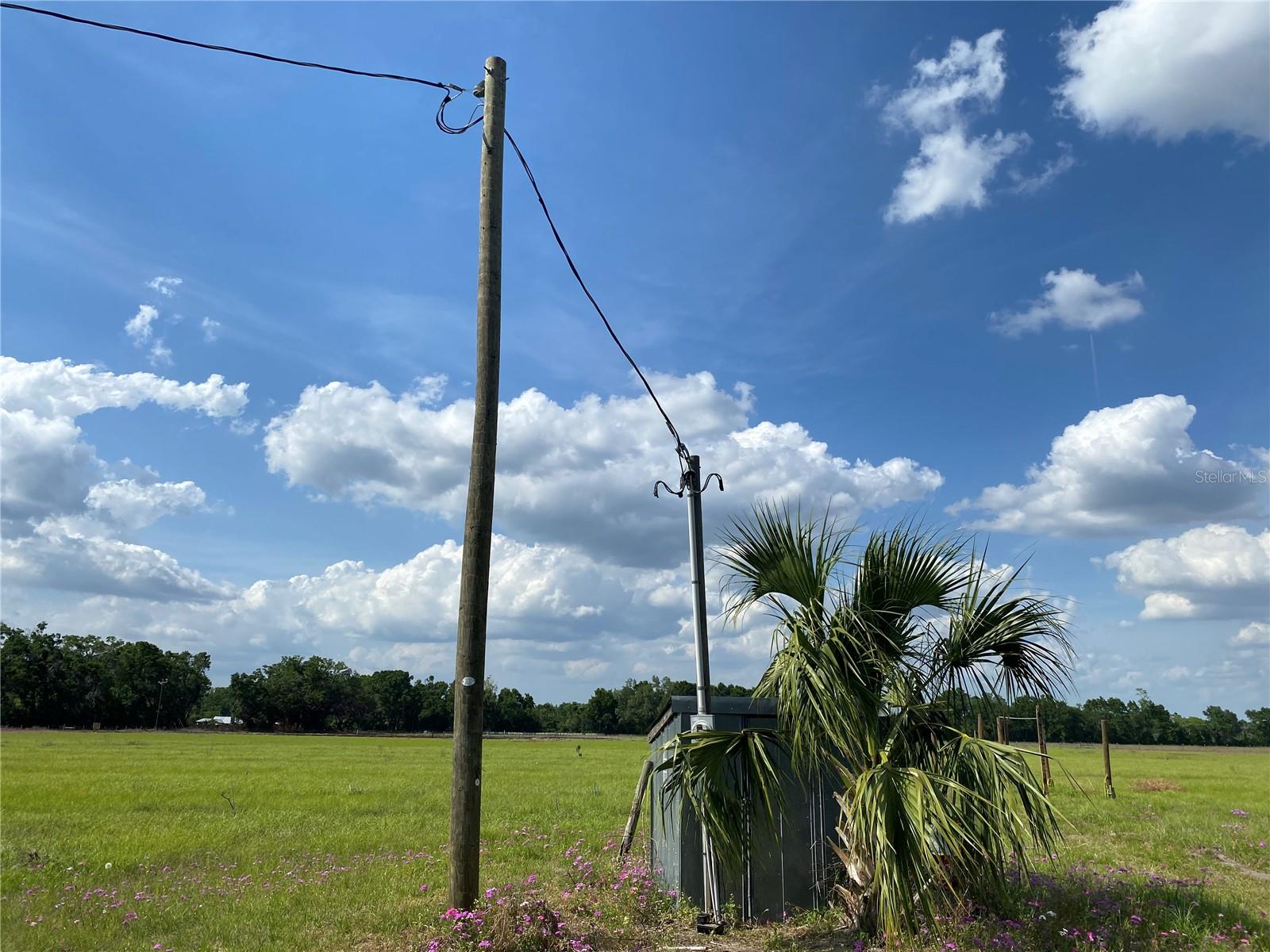 Image 8 of 67 For 0 Sr 345  