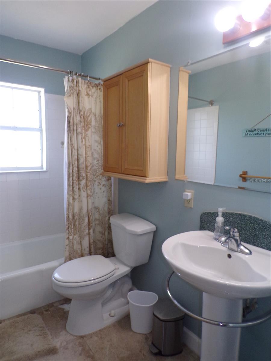 Image 14 of 23 For 24279 Yacht Club Boulevard