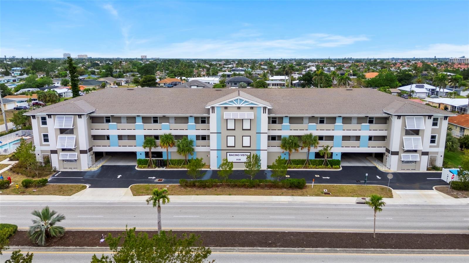 Image 2 of 32 For 5126 Coronado Parkway 2g