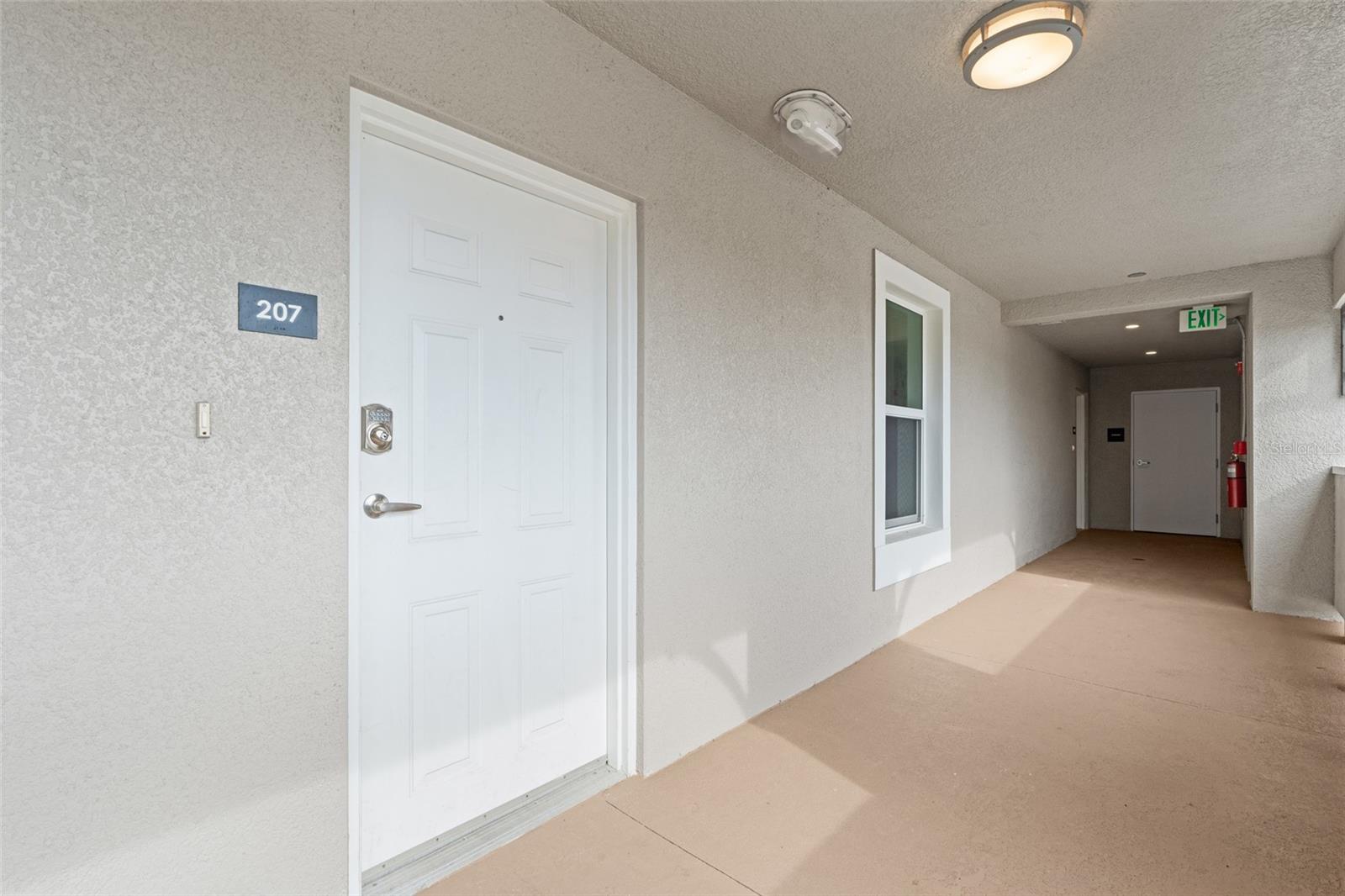 Image 4 of 32 For 5126 Coronado Parkway 2g