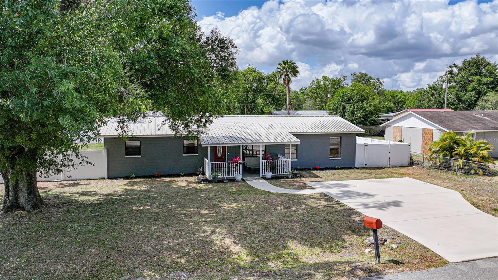 Image 36 of 49 For 1741 Trisha Drive