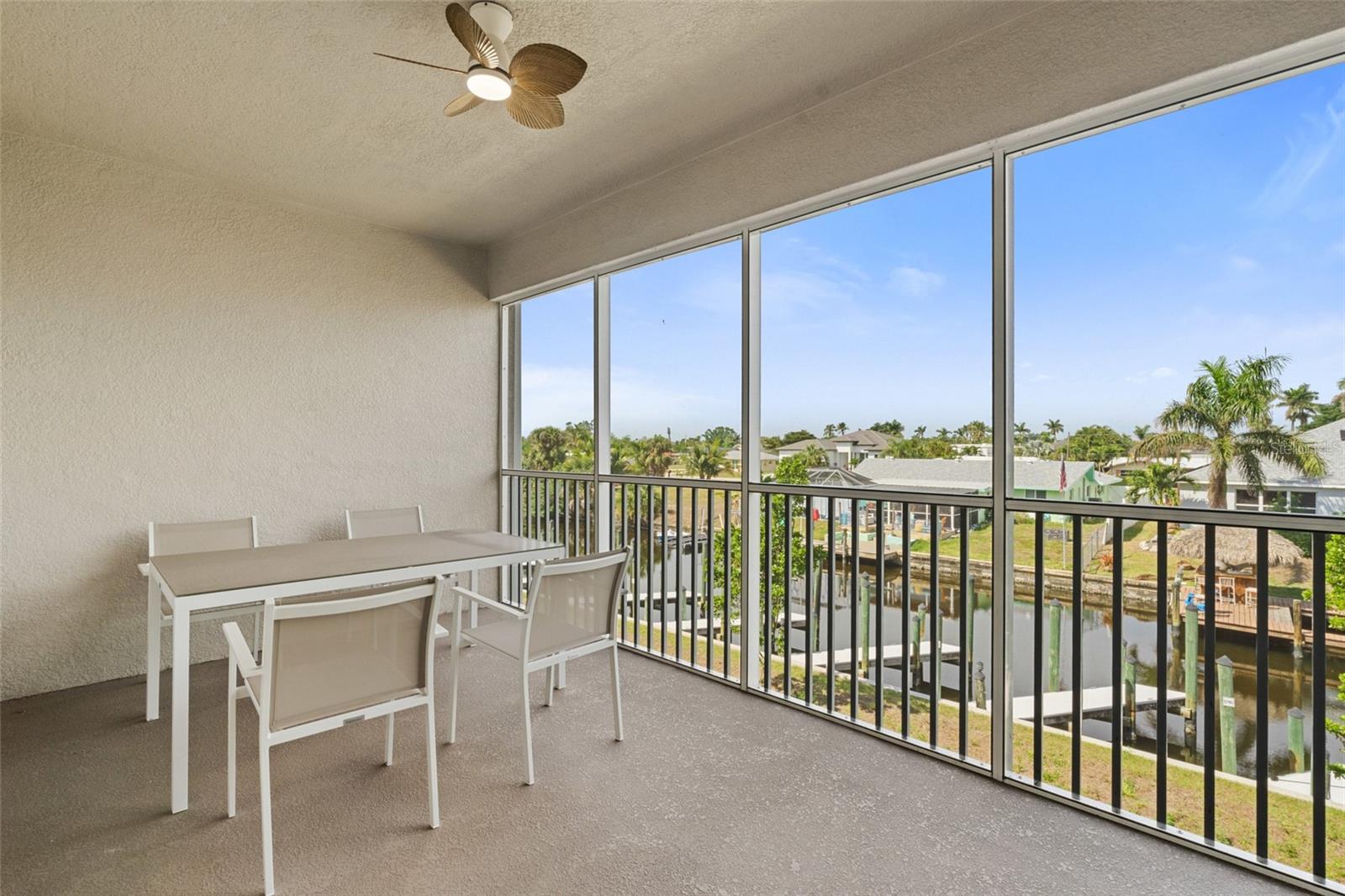 Image 30 of 33 For 5126 Coronado Parkway 2h