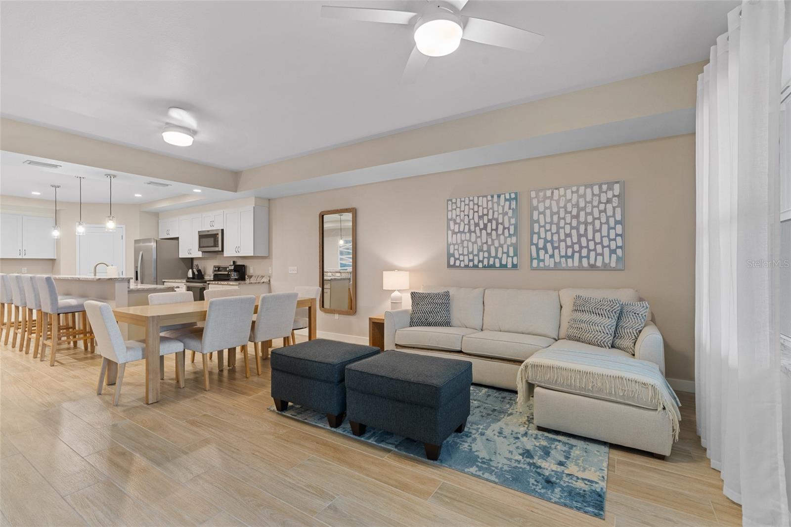 Image 6 of 33 For 5126 Coronado Parkway 2h