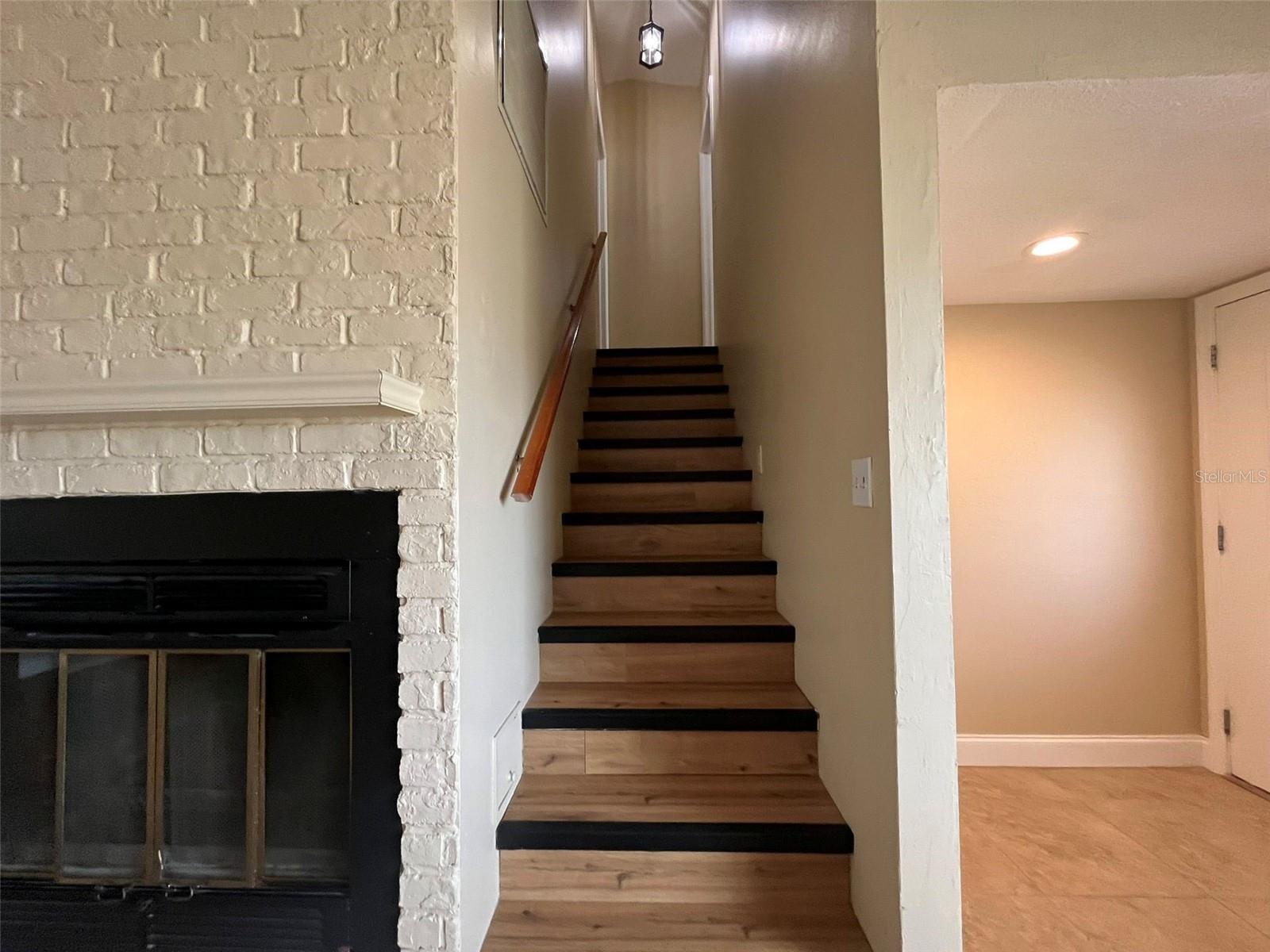 Image 11 of 18 For 671 Spring Lake Boulevard Nw