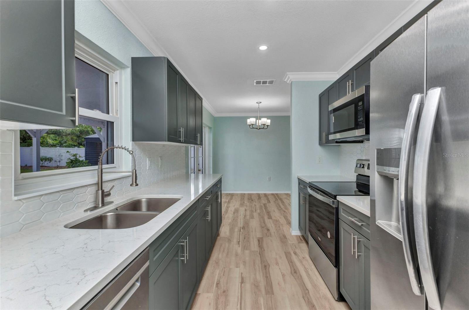 Image 23 of 51 For 6753 Thorman Road