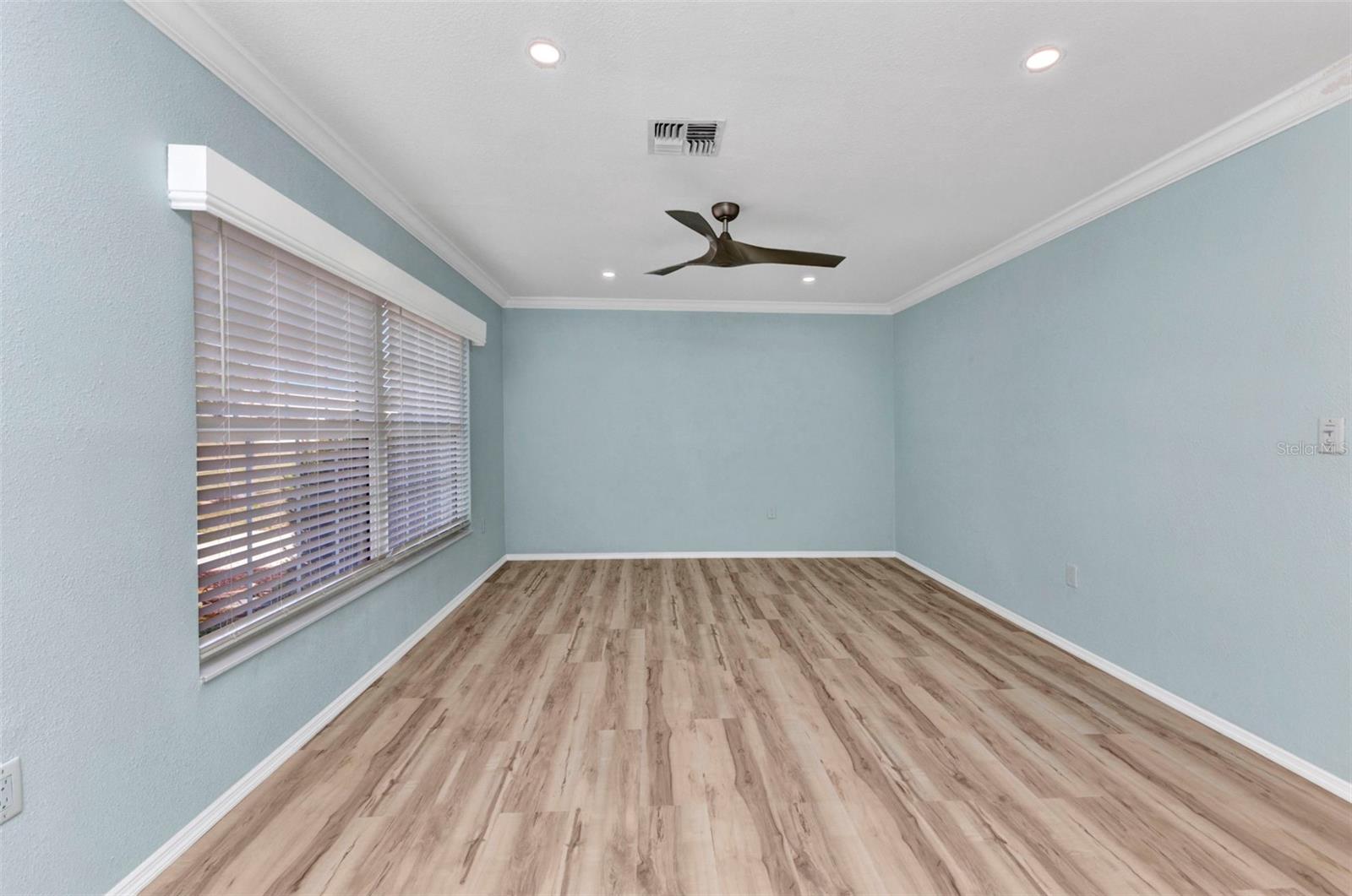 Image 6 of 51 For 6753 Thorman Road