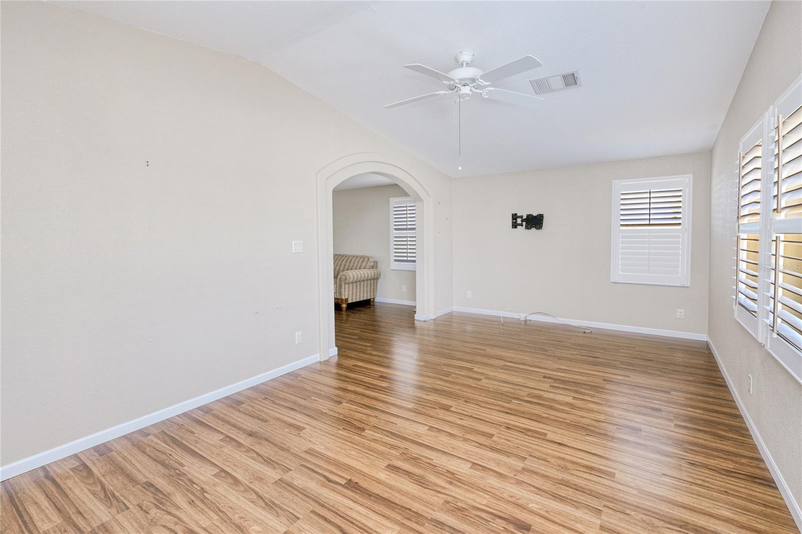 Image 4 of 61 For 7491 Danvers Circle