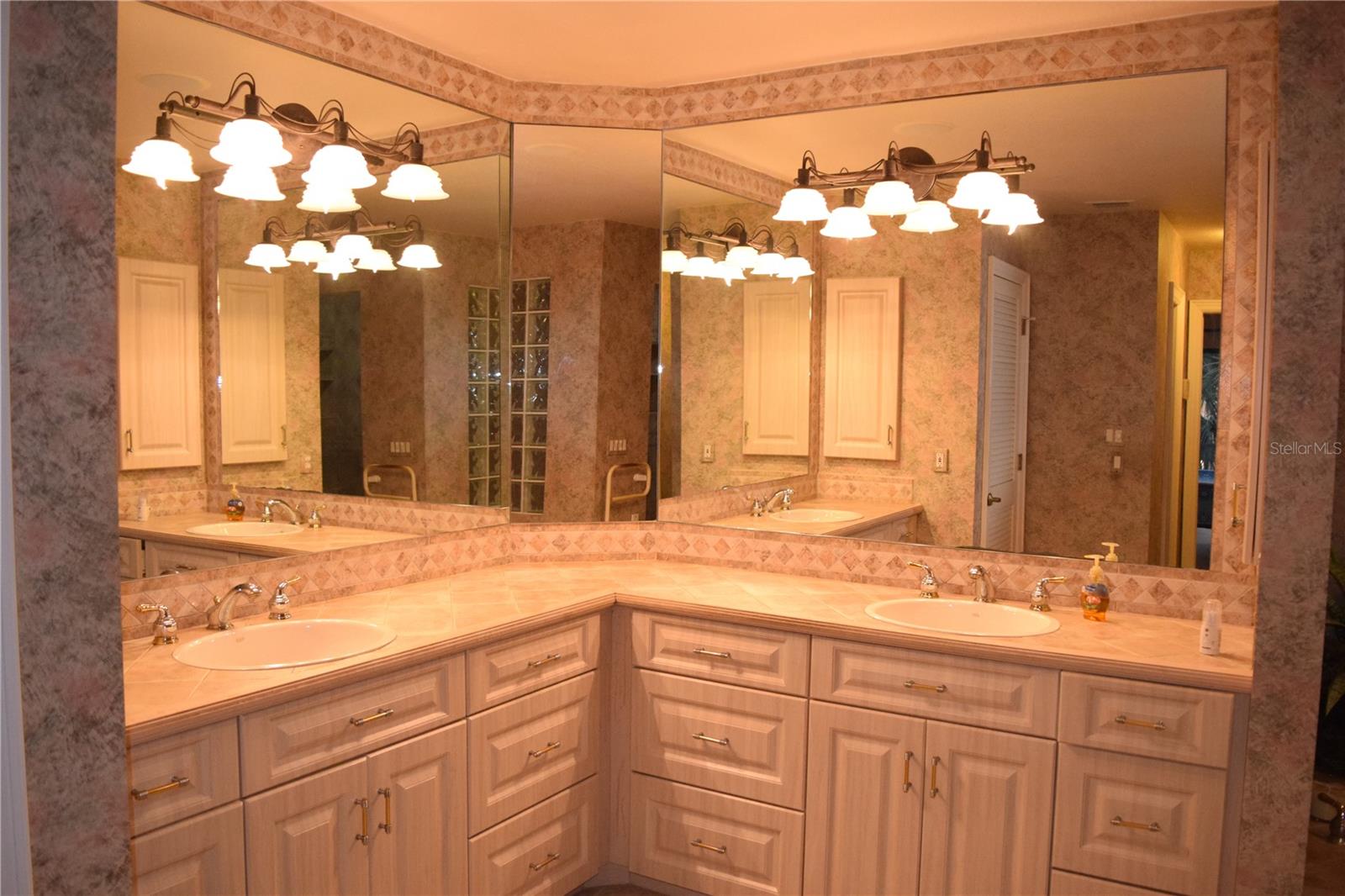 Image 19 of 32 For 3830 Saint Kitts Court