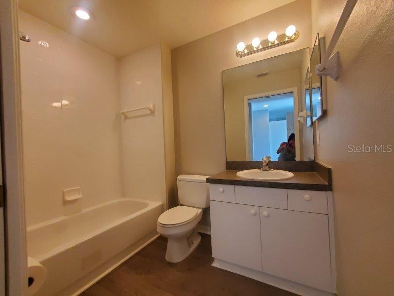 Image 16 of 25 For 1501 San Cristobal Avenue 1106