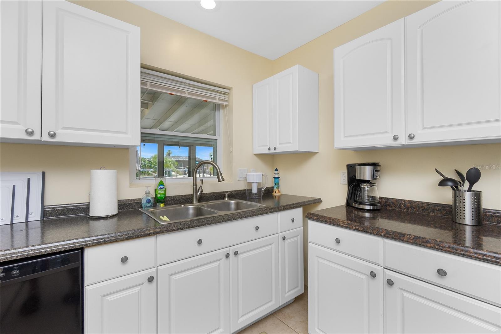 Image 15 of 61 For 159 Godfrey Avenue Ne