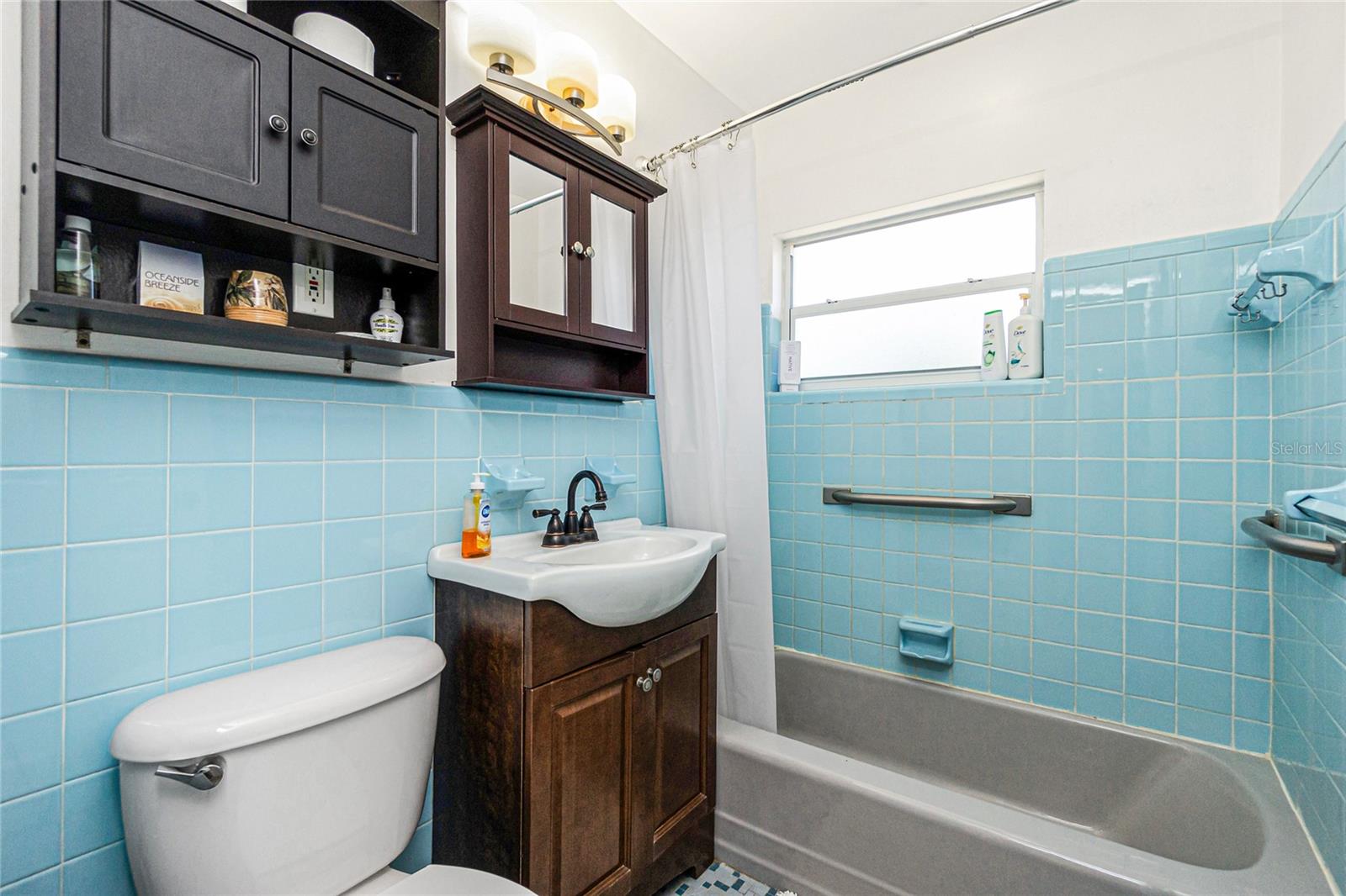 Image 29 of 61 For 159 Godfrey Avenue Ne