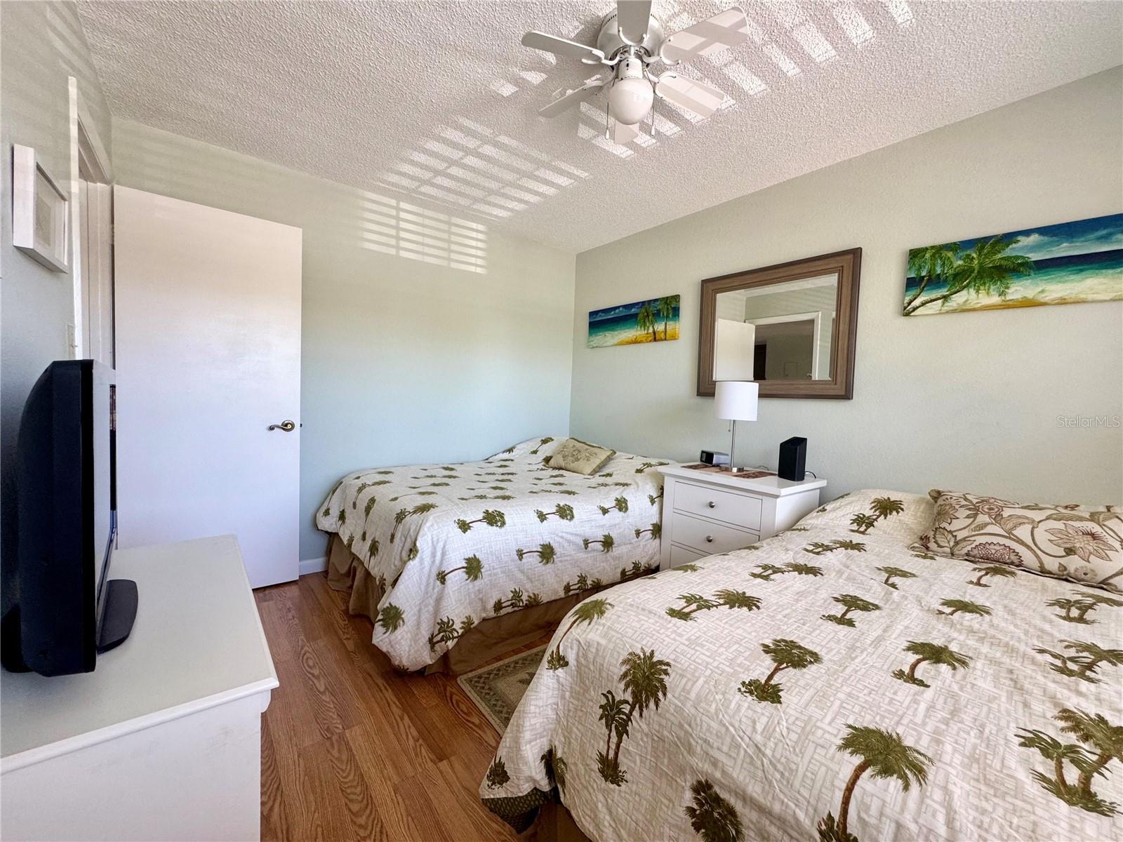 Image 10 of 31 For 19505 Quesada Avenue Ii201
