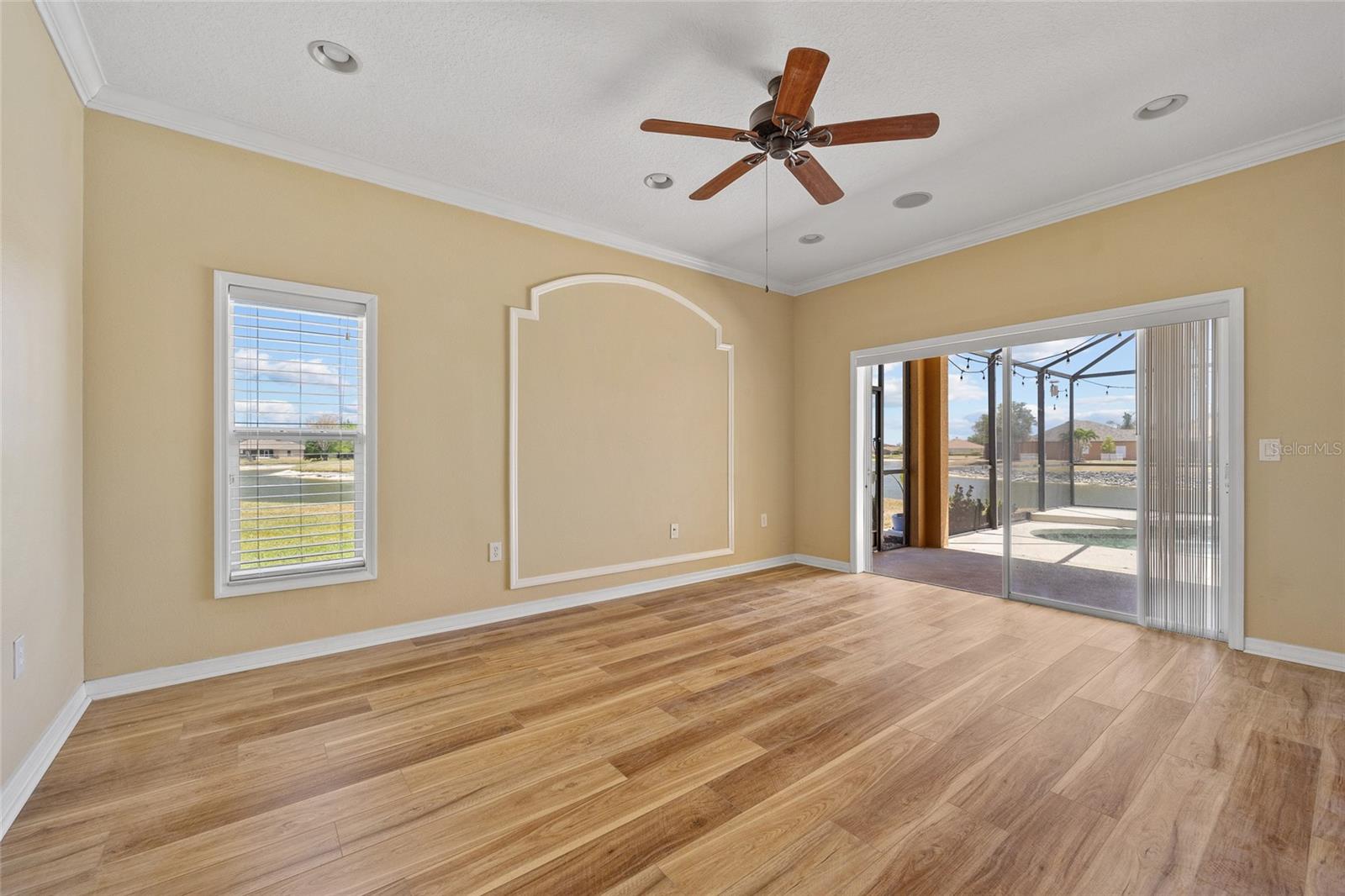 Image 14 of 48 For 2871 Suncoast Lakes Boulevard