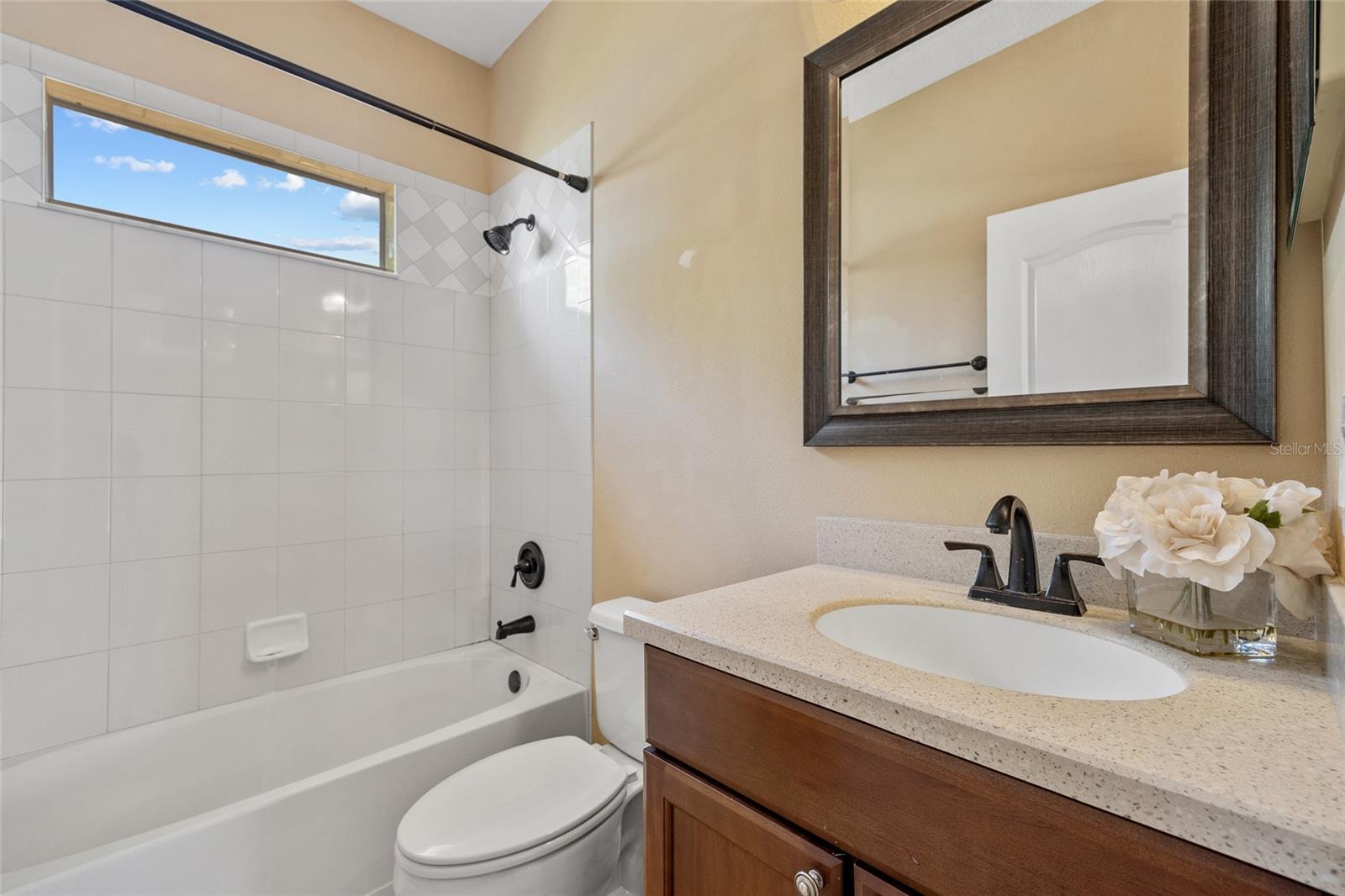 Image 22 of 48 For 2871 Suncoast Lakes Boulevard