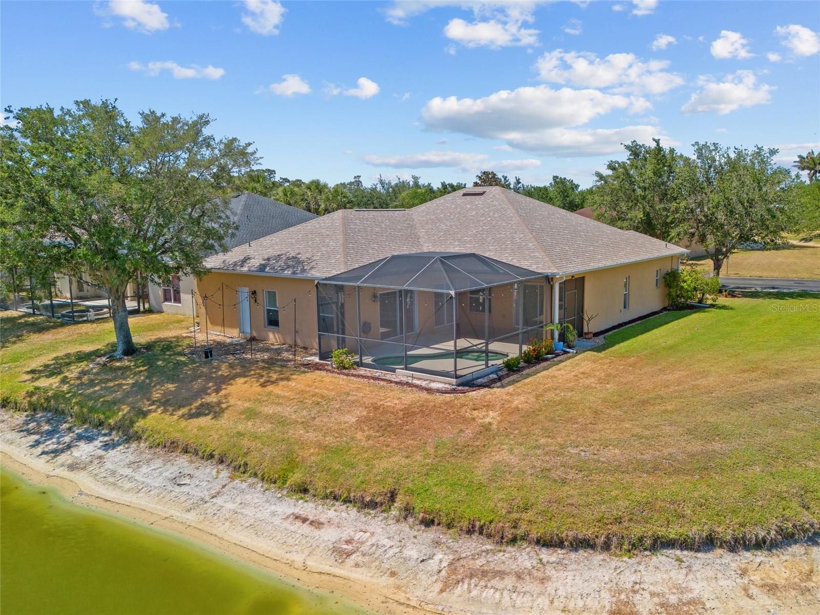 Image 26 of 48 For 2871 Suncoast Lakes Boulevard