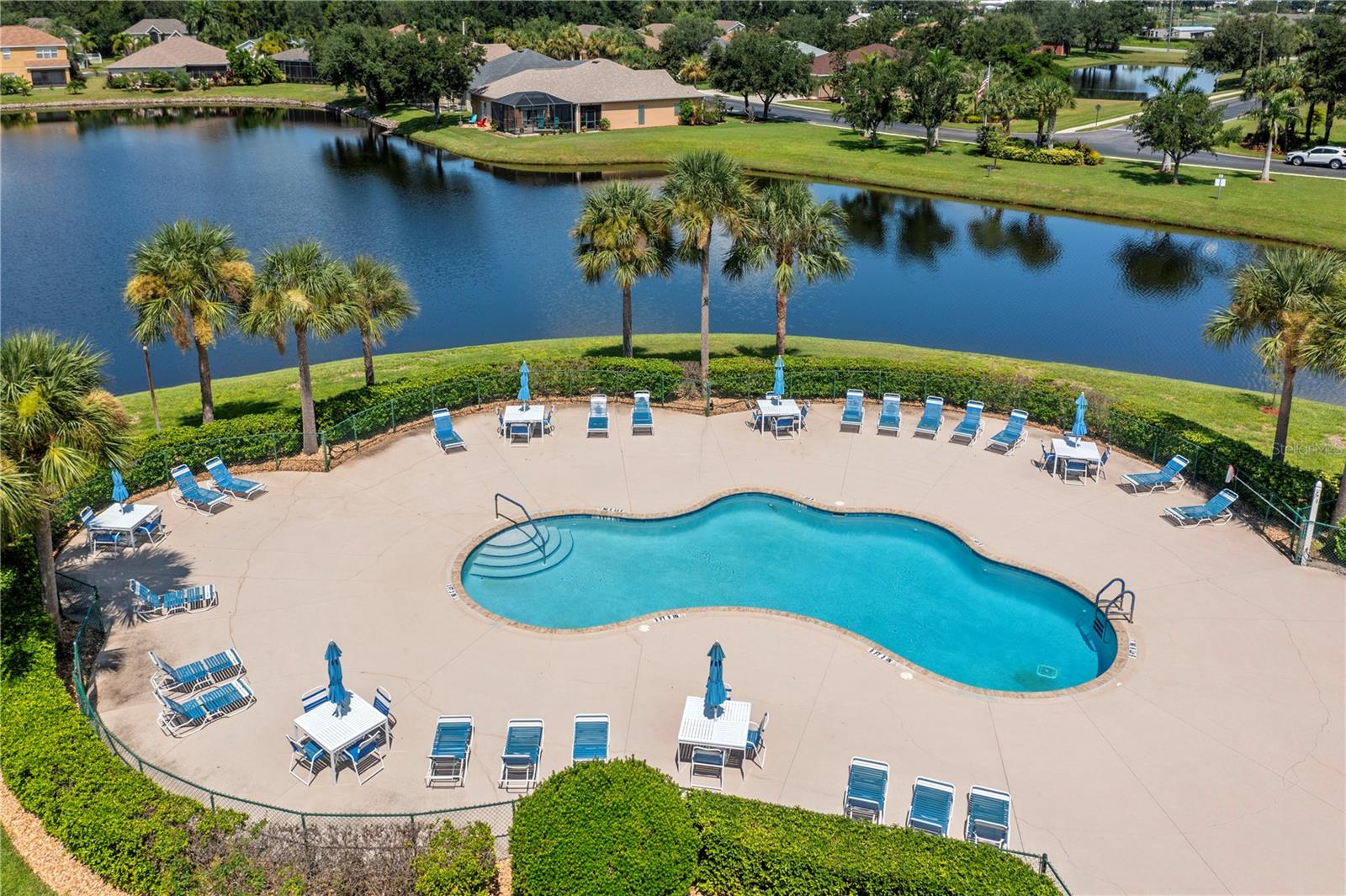 Image 38 of 48 For 2871 Suncoast Lakes Boulevard